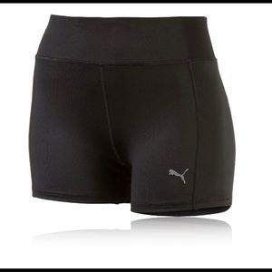 Puma woman’s running shorts 🏃🏻‍♀️
